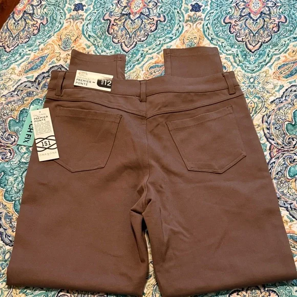 Women's Brown Jeggings - Picture 3 of 3